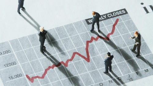 Miniature business figures observing a rising red line graph labeled "WEEKLY CLOSES".